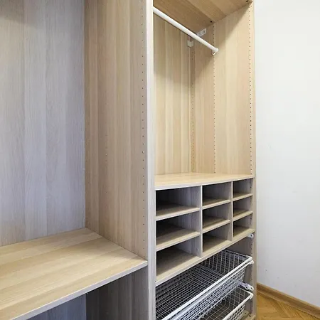 Modern And Cozy- Location-b11/13 * Warszawa
